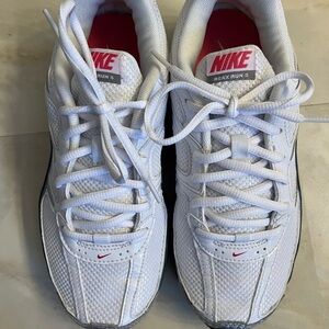 Nike Pink/White/Silver Reax Run 5 (NWOT)